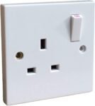Single Switched 13Amp Wall Socket With Back Box
