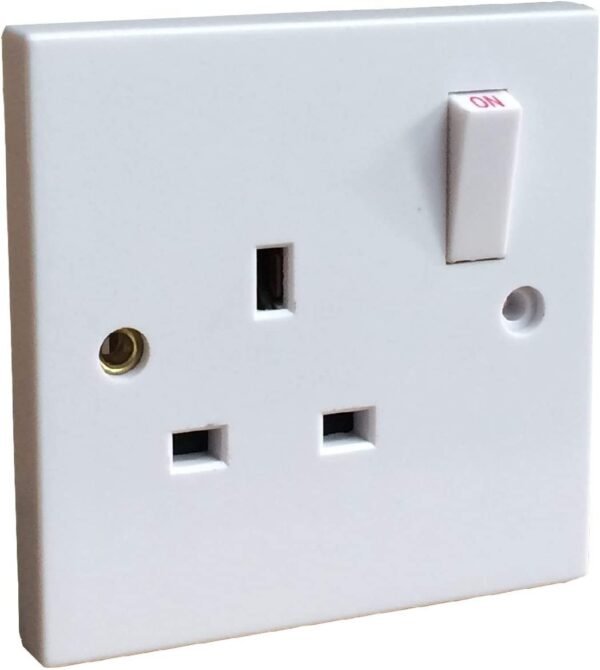 Single Switched 13Amp Wall Socket With Back Box