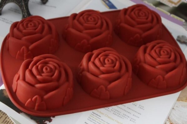 silicon cake mould ,cake deroration ,chocolate color