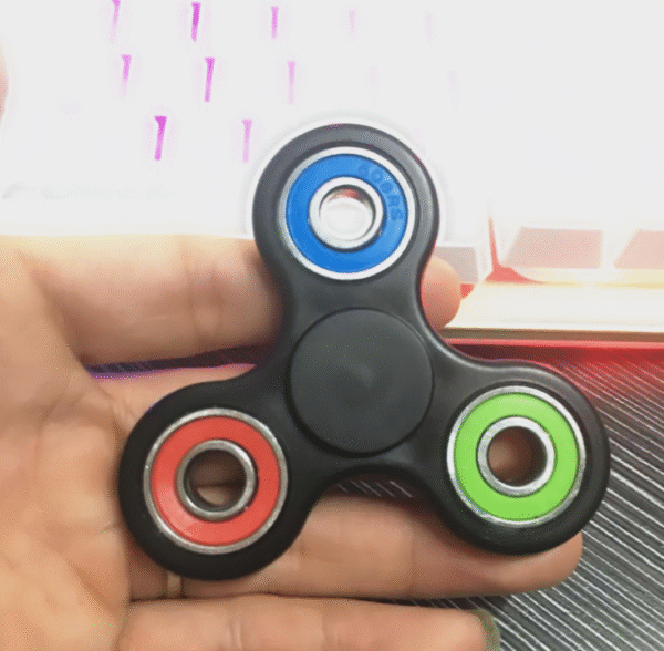 Fidget Hand Spinner Fumble Finger Toy for Stress Relief - Multi Colors