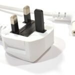 3m Long UK Mains Power Lead Cable compatible with SAMSUNG 4k UHD TV Fig 8 2 Pin Angled - White