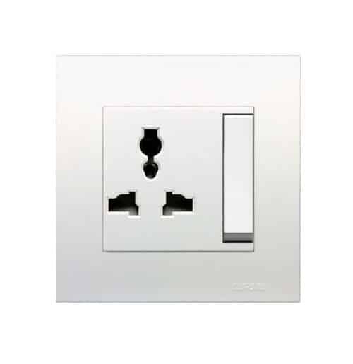 switched plug 13a white